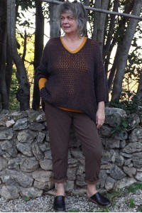 Pull ajouré Lucien oversize choco, pull louison et pantalon Théo