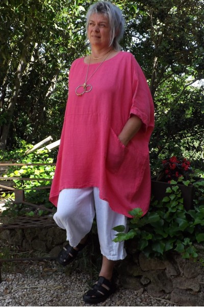 Tunique femme en lin grande taille couleur fuchsia.