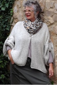 foulard doux et chaud en coton et viscose avec imprimé original fleurs