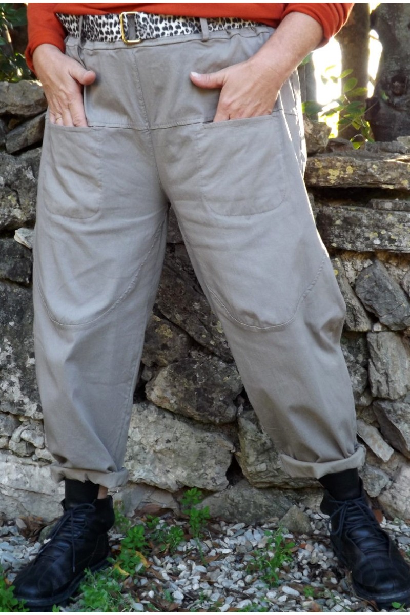 Pantalon Grande Taille Confortable et Original couleur taupe